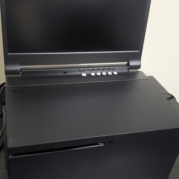 XBOX SERIES X AND G-STORY 12.5‘’ Portable Monitor for Xbox Series X, UHD 4K - Picture 4 of 5